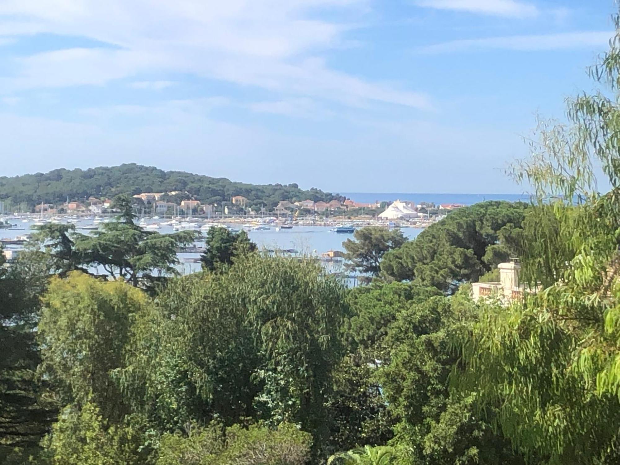 Charme & Calme-Tamaris- Studio Vue Mer - Piscine - Le Petit Olivier Sur Mer ラ・セーヌ・シュル・メール エクステリア 写真